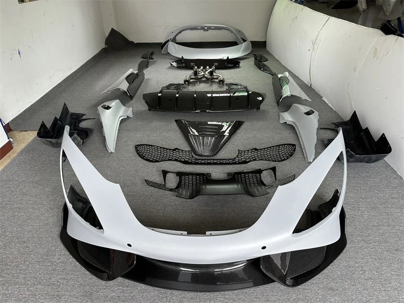 765LT Style Carbon Fiber Body Kit for  720S Upgraded 765LT Front Bumper Rear Bumper Rear Spoiler Fender Exhaust Pipe